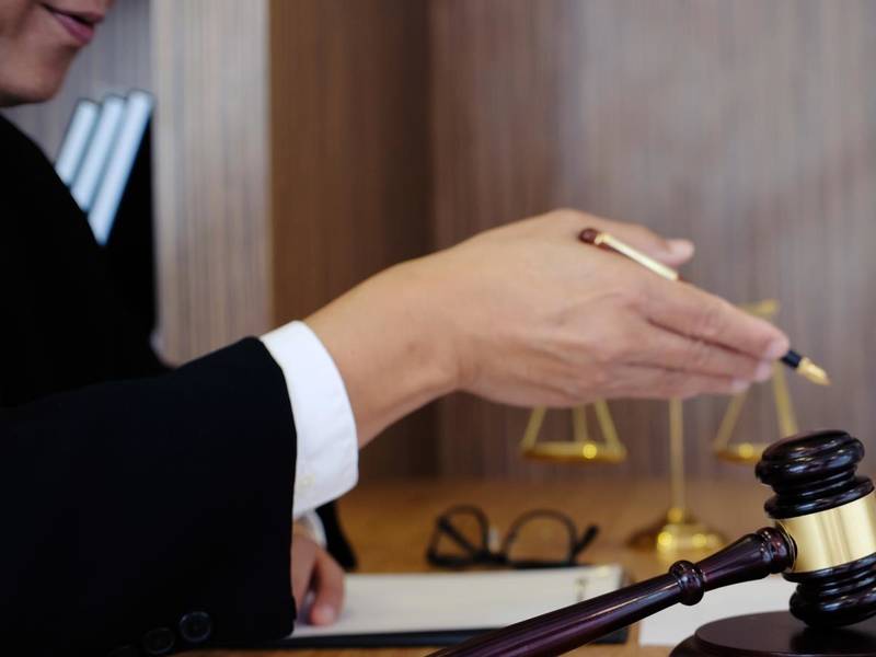 房屋買(mǎi)賣(mài)中出了問(wèn)題，中介可以作為共同被告嗎？北京房產(chǎn)律師為你解答